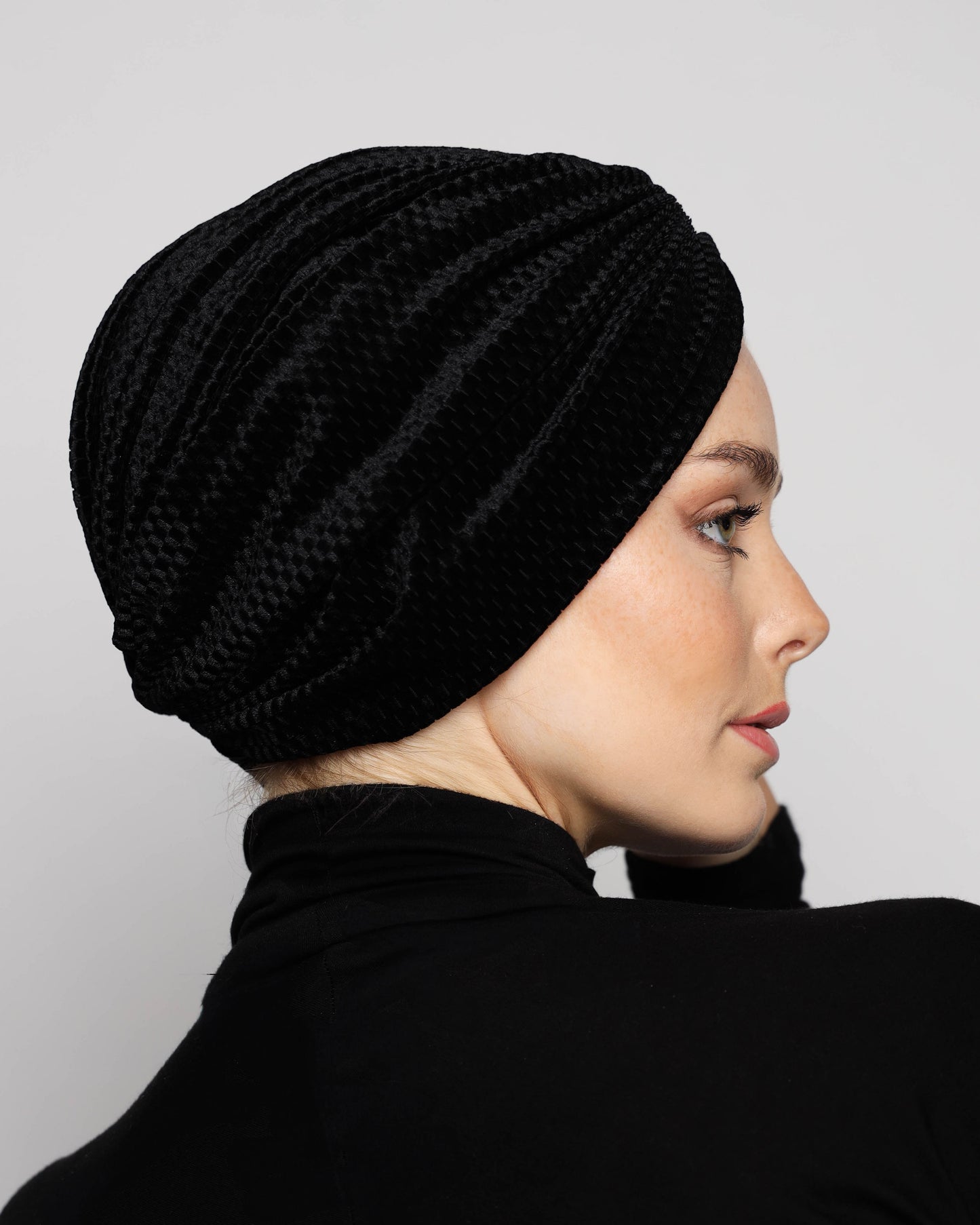 Gathering Velvet Turban