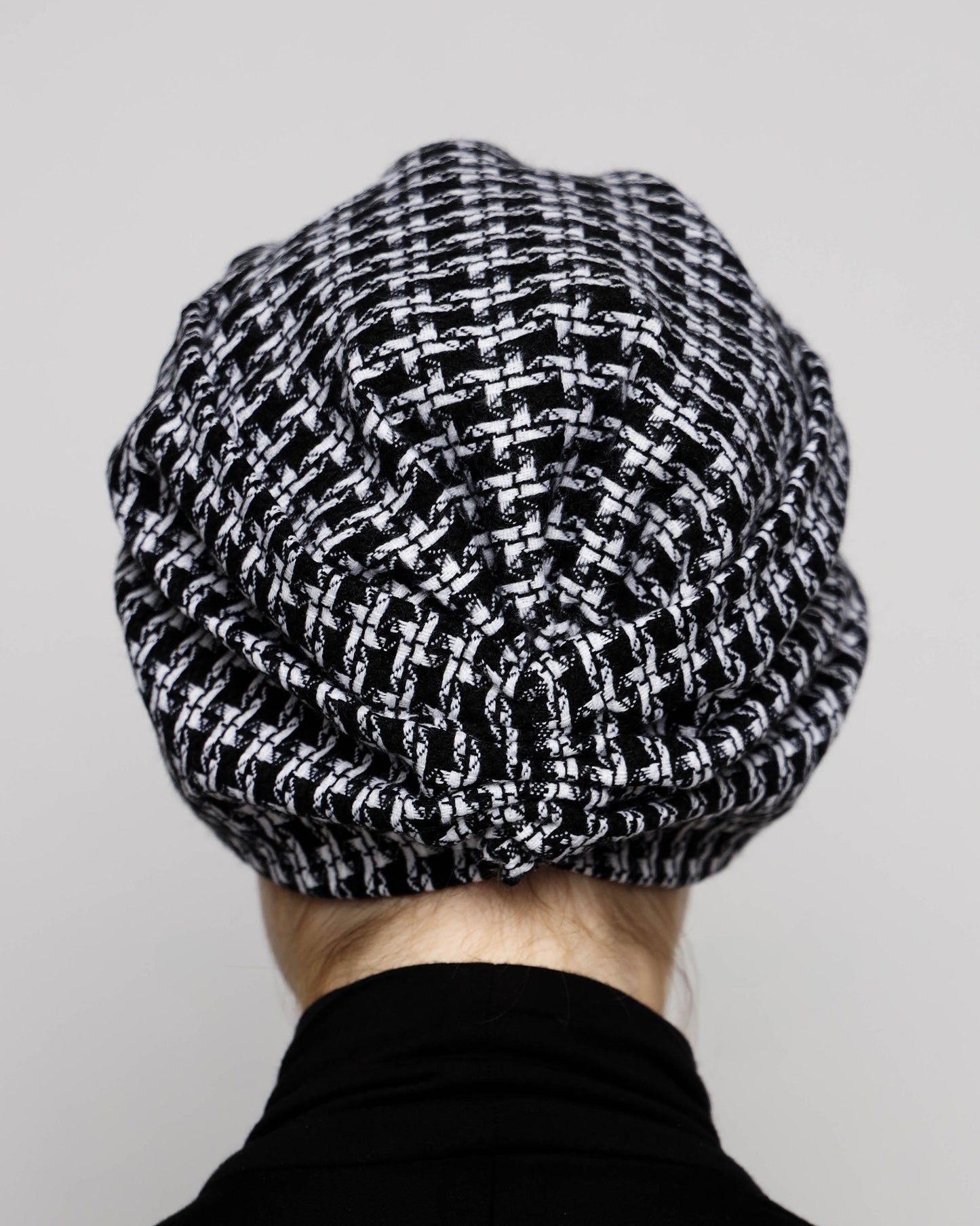 B&W Gathering Wool Turban