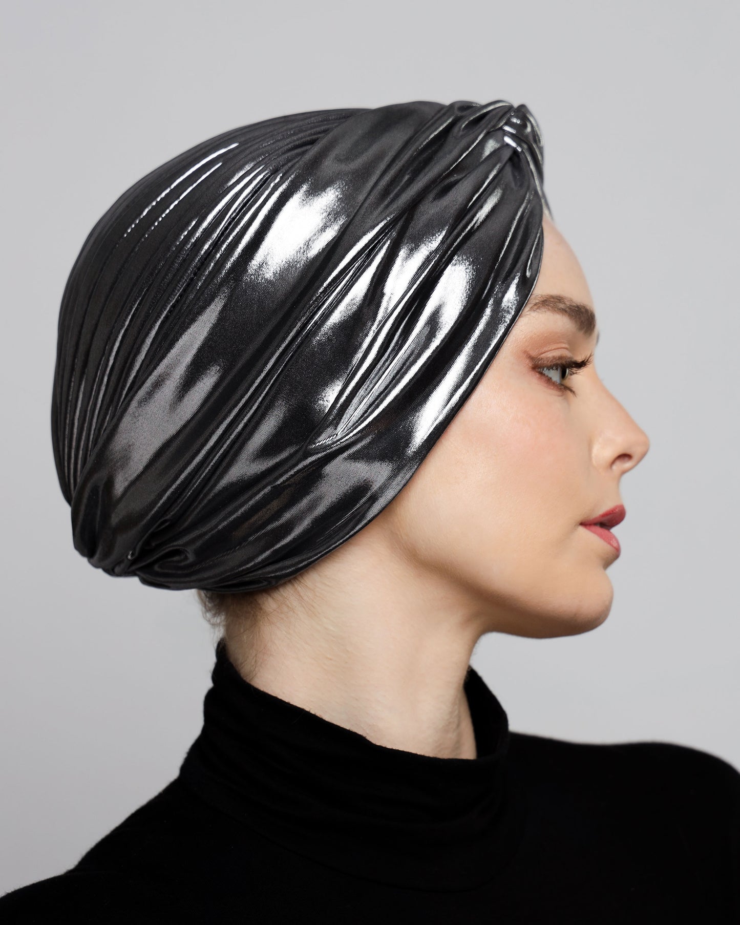 Metallic lame` twisted lines turban