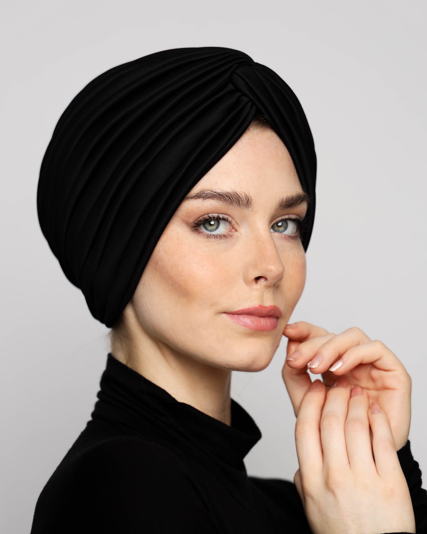 Twisted lines turban