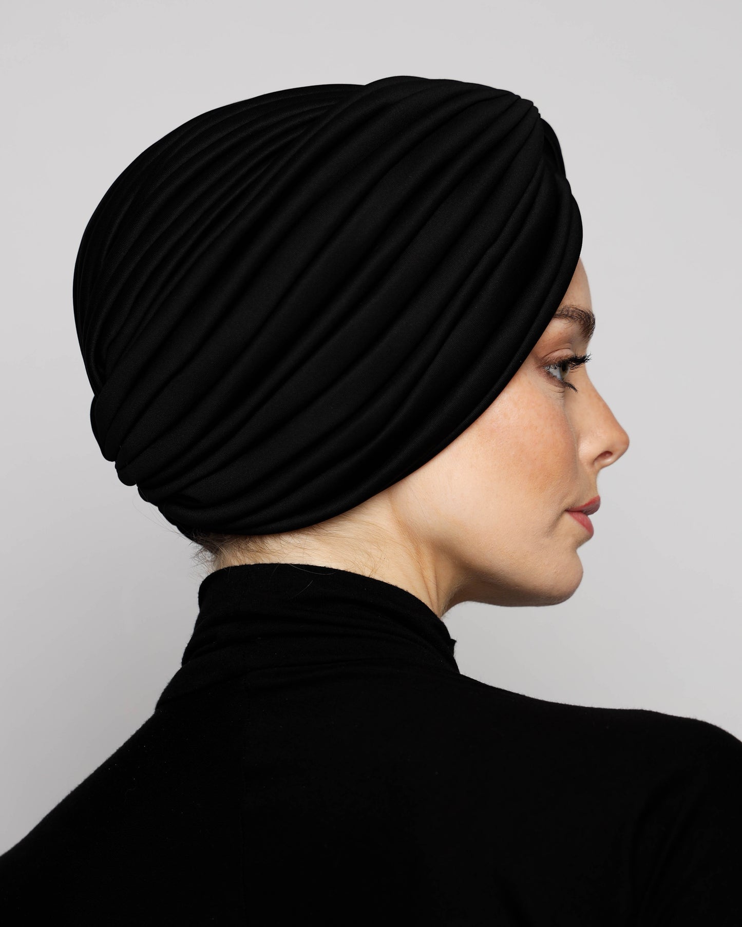 Twisted lines turban