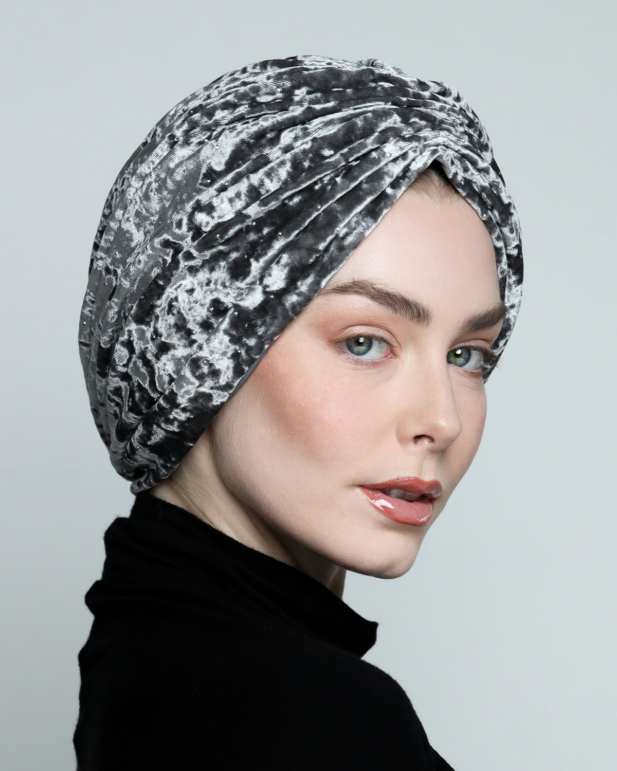Glamorous Gathering Velvet Turban