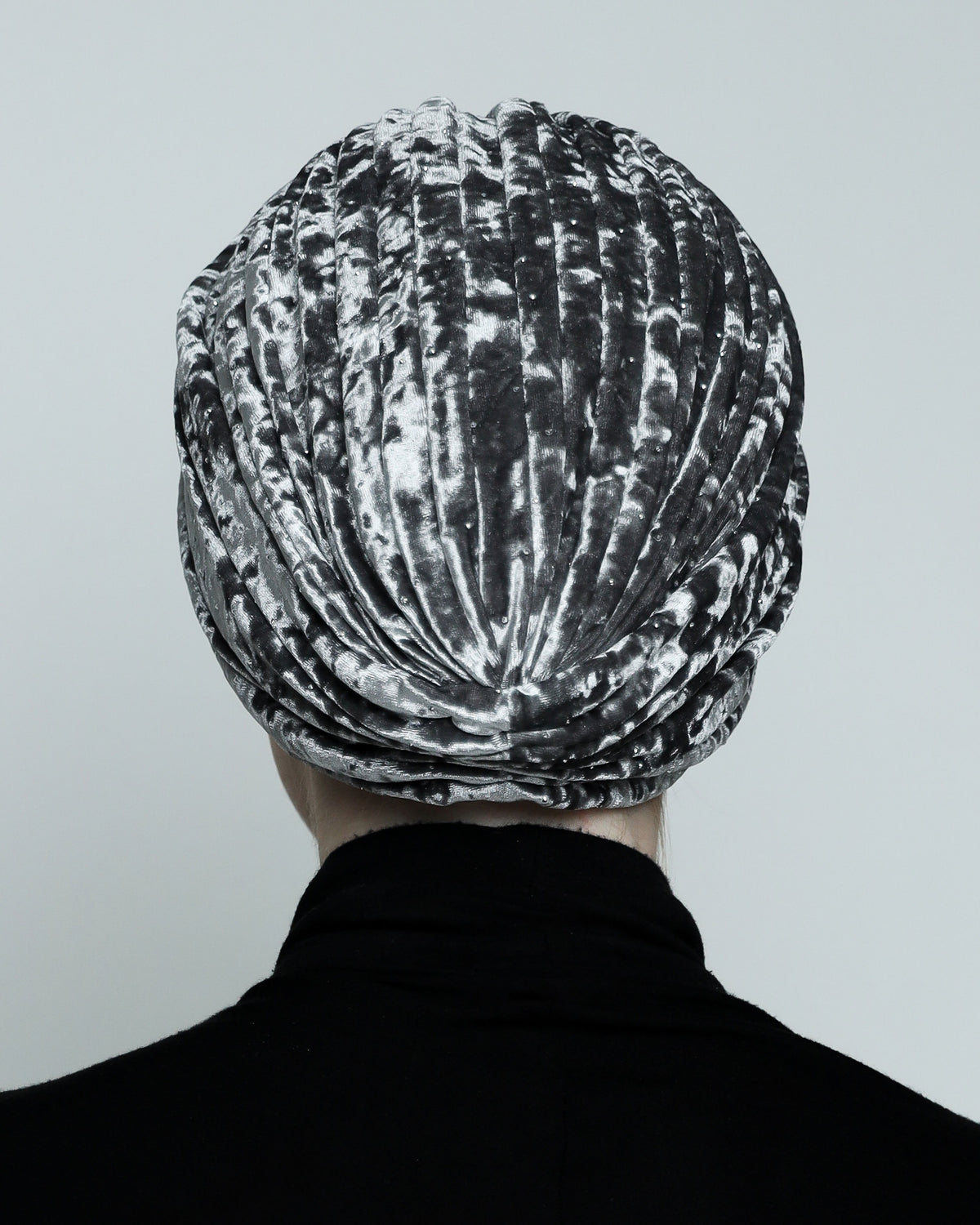 Glamorous Gathering Velvet Turban