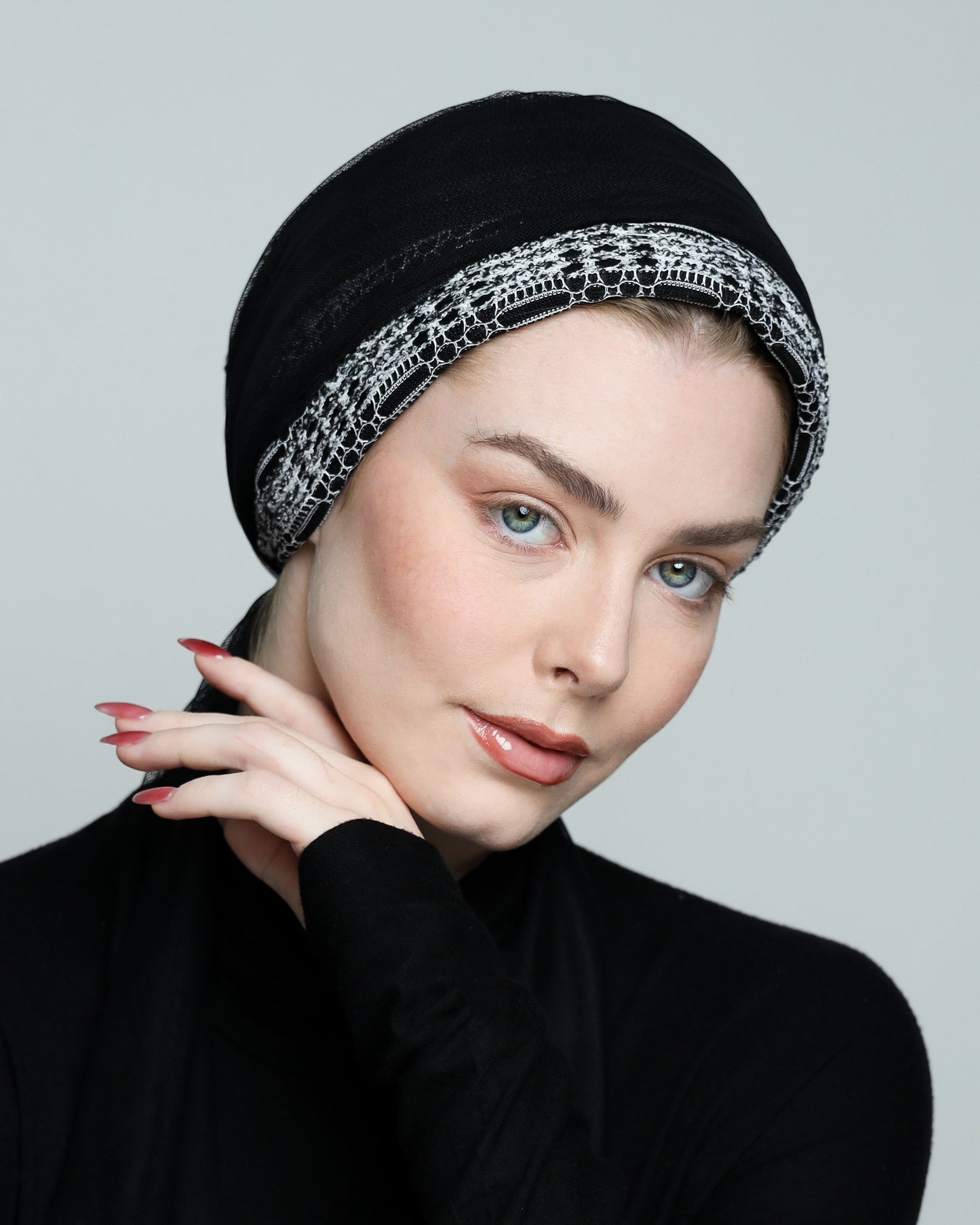 Multi-way BW Knitting Turban