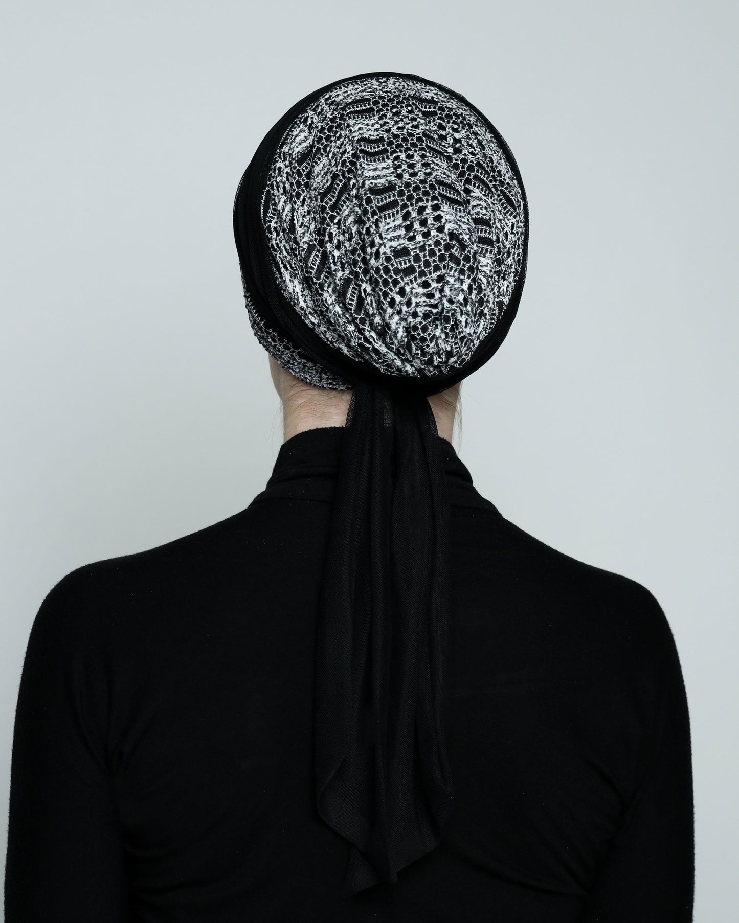 Multi-way BW Knitting Turban