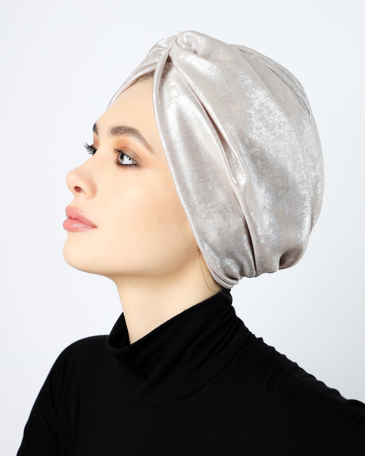 Glam Metallic twisted lines turban