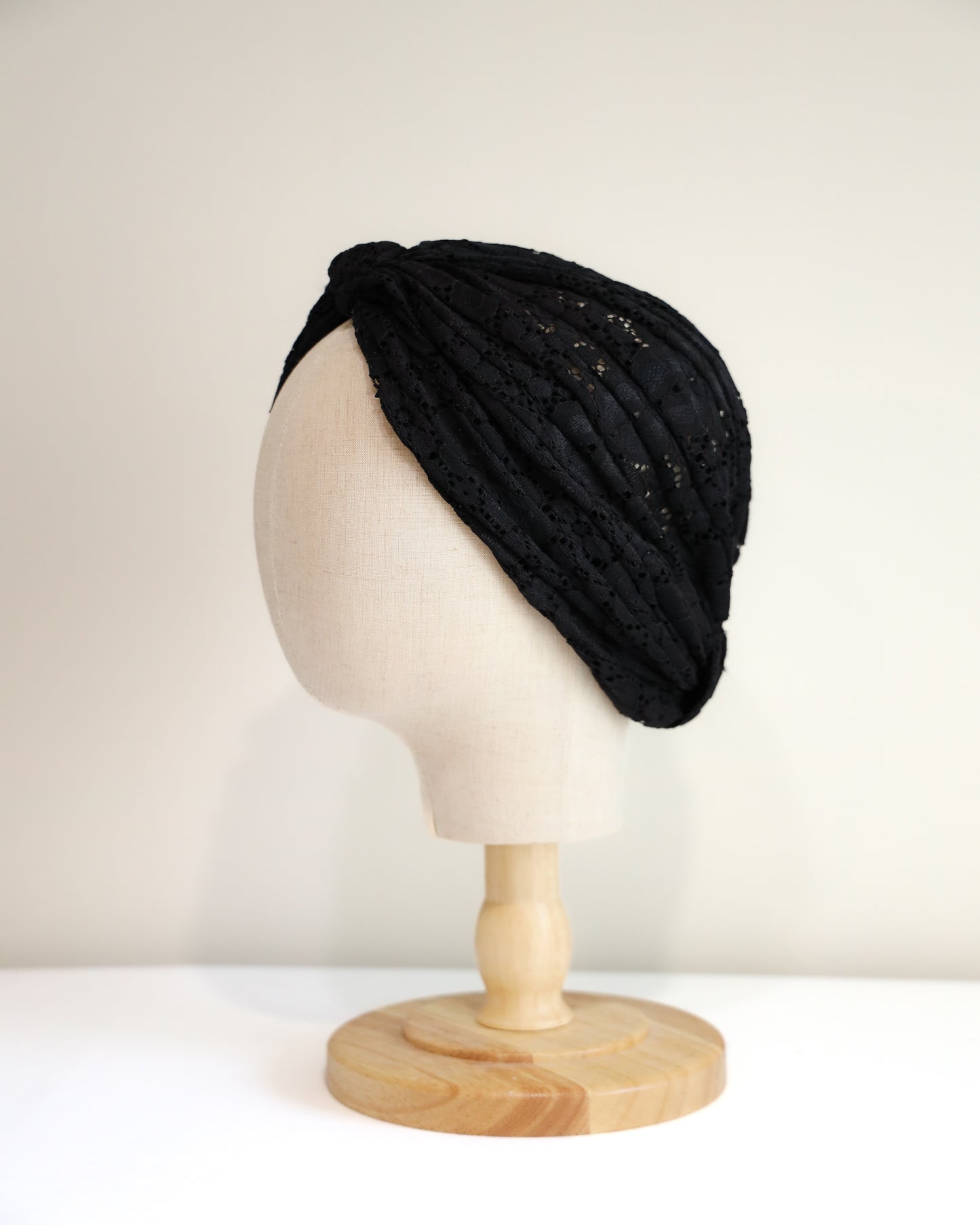 Lace Lines Turban
