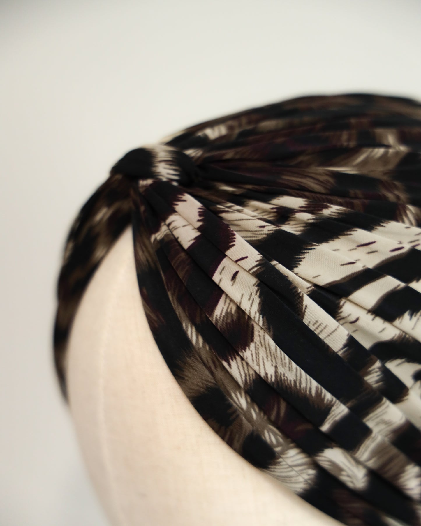 Lines Turban